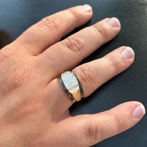 Men’s Ring size 10 From Kay Jewelers
